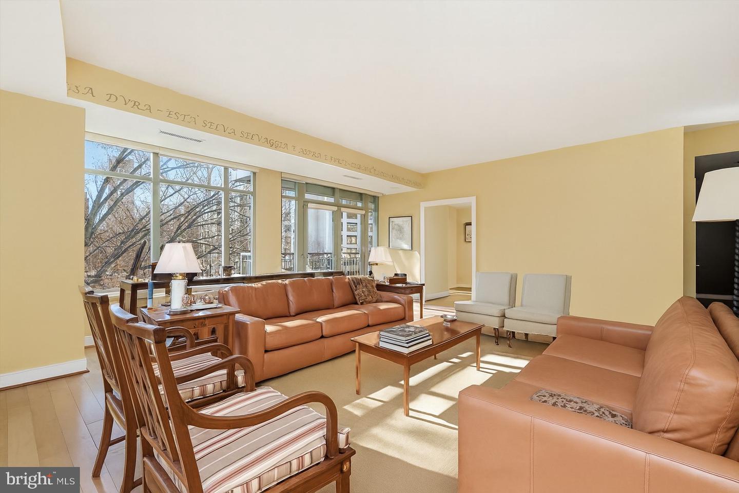 2425 L ST NW #303, WASHINGTON, District Of Columbia 20037, 2 Bedrooms Bedrooms, ,2 BathroomsBathrooms,Residential,For sale,2425 L ST NW #303,DCDC2241692 MLS # DCDC2241692