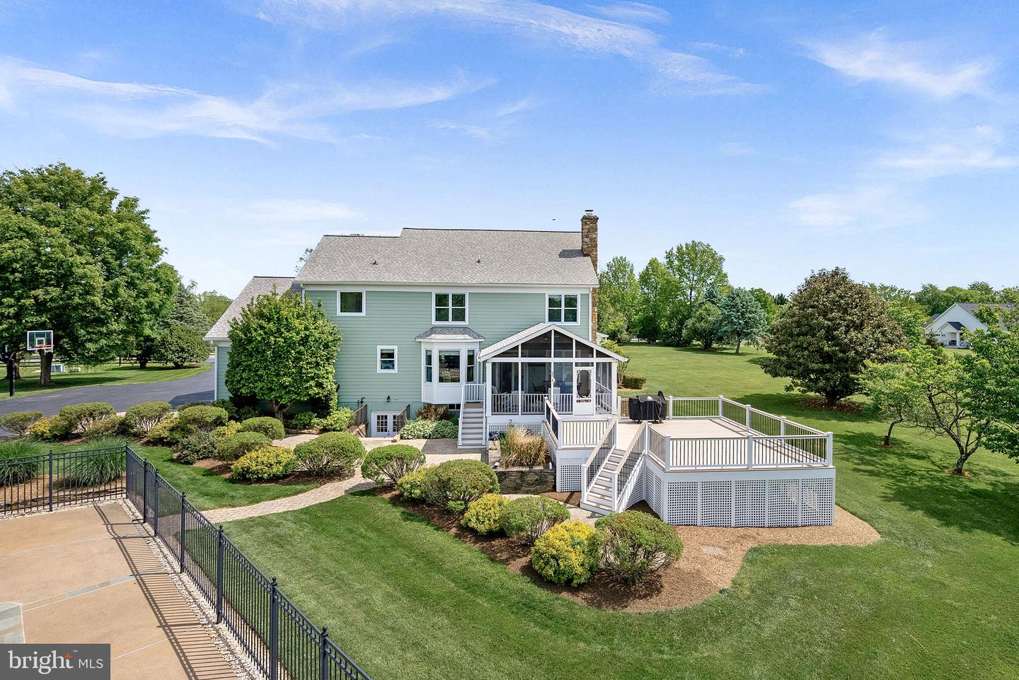 37857 ALBERTS FARM DR, PURCELLVILLE, Virginia 20132, 6 Bedrooms Bedrooms, ,5 BathroomsBathrooms,Residential,For sale,37857 ALBERTS FARM DR,VALO2114114 MLS # VALO2114114