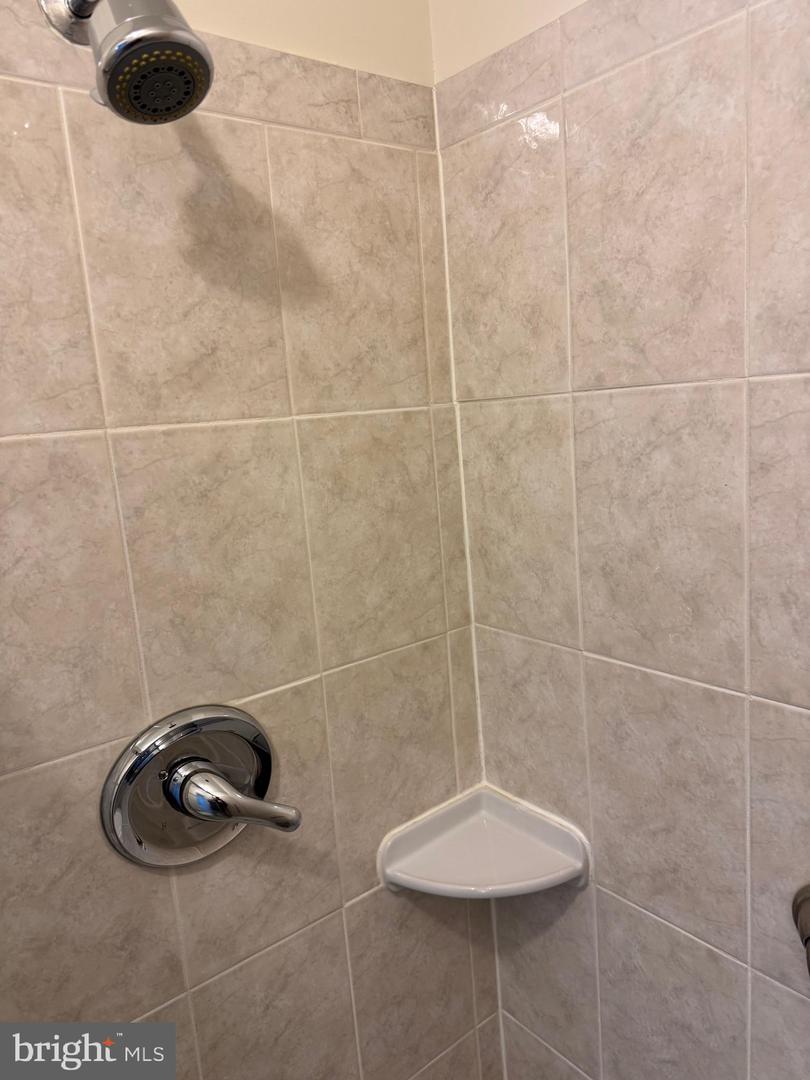 4765 LUPINO CT, WOODBRIDGE, Virginia 22193, 4 Bedrooms Bedrooms, ,3 BathroomsBathrooms,Residential,For sale,4765 LUPINO CT,VAPW2111458 MLS # VAPW2111458