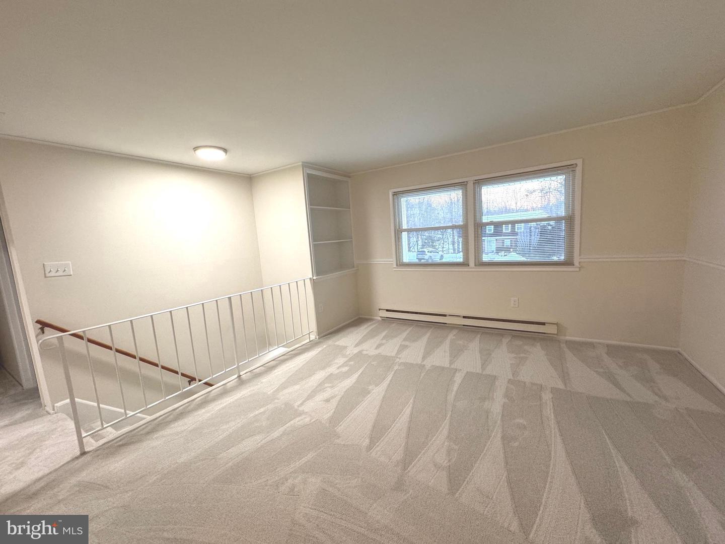 4765 LUPINO CT, WOODBRIDGE, Virginia 22193, 4 Bedrooms Bedrooms, ,3 BathroomsBathrooms,Residential,For sale,4765 LUPINO CT,VAPW2111458 MLS # VAPW2111458