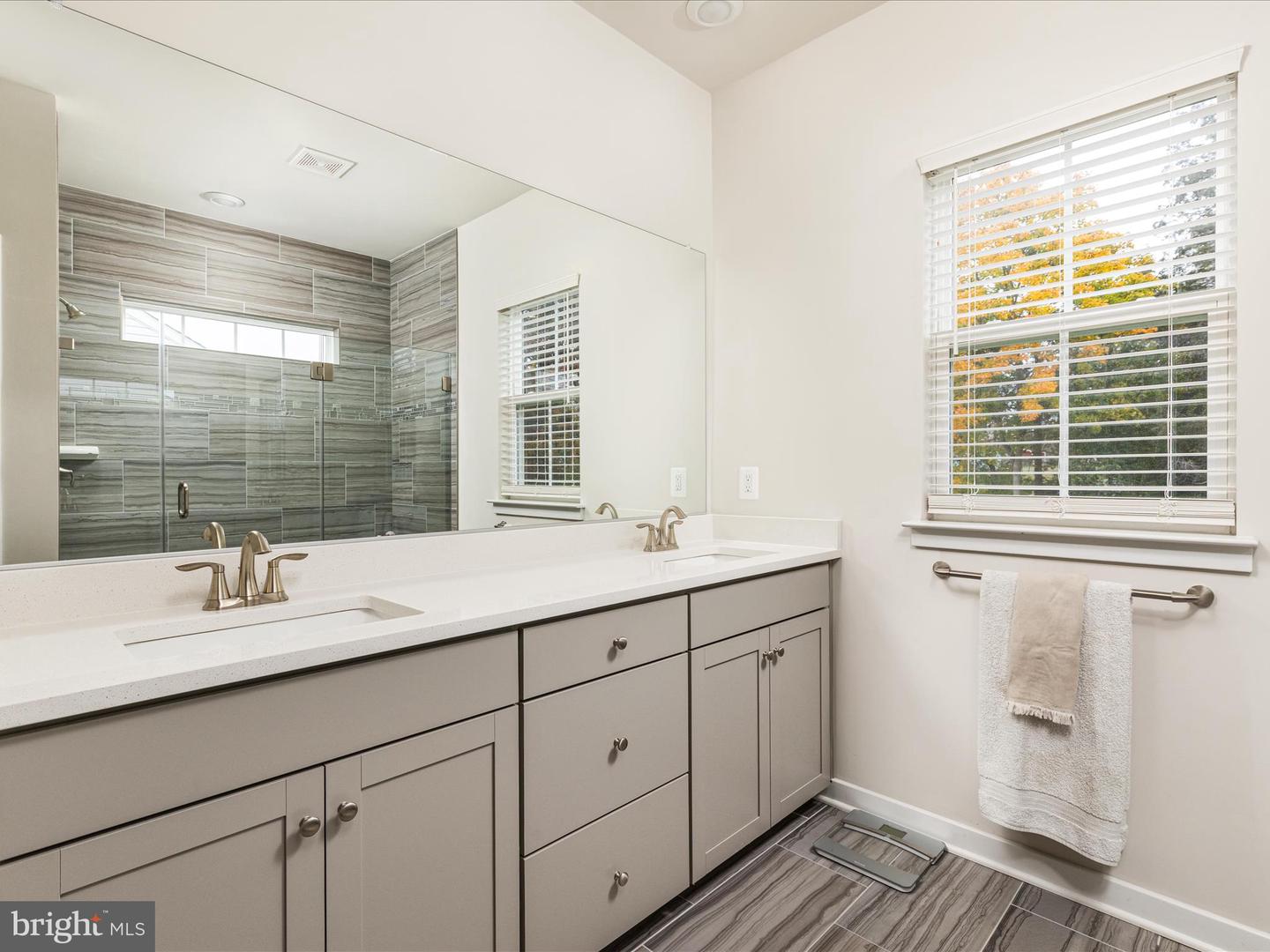 308 LEHIGH DR, WINCHESTER, Virginia 22602, 4 Bedrooms Bedrooms, ,3 BathroomsBathrooms,Residential,For sale,308 LEHIGH DR,VAFV2039278 MLS # VAFV2039278