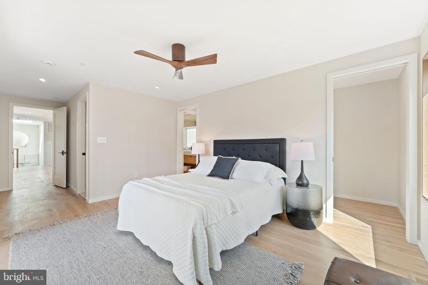 21 OVERBECK ALLEY NE, WASHINGTON, District Of Columbia 20002, 4 Bedrooms Bedrooms, ,3 BathroomsBathrooms,Residential,For sale,21 OVERBECK ALLEY NE,DCDC2243888 MLS # DCDC2243888