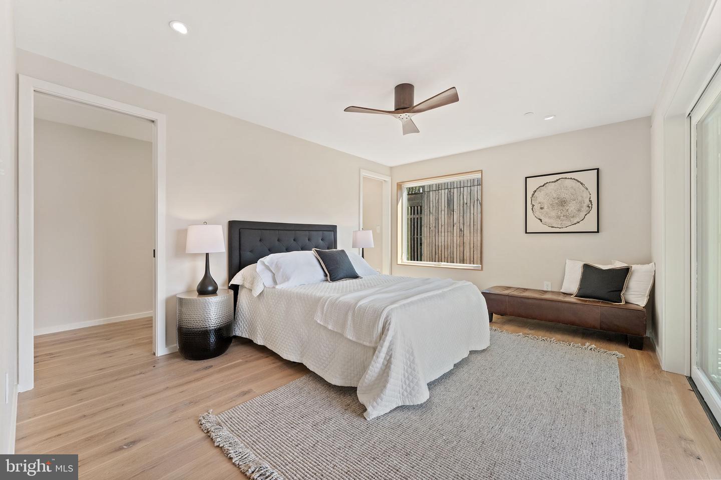 21 OVERBECK ALLEY NE, WASHINGTON, District Of Columbia 20002, 4 Bedrooms Bedrooms, ,3 BathroomsBathrooms,Residential,For sale,21 OVERBECK ALLEY NE,DCDC2243888 MLS # DCDC2243888