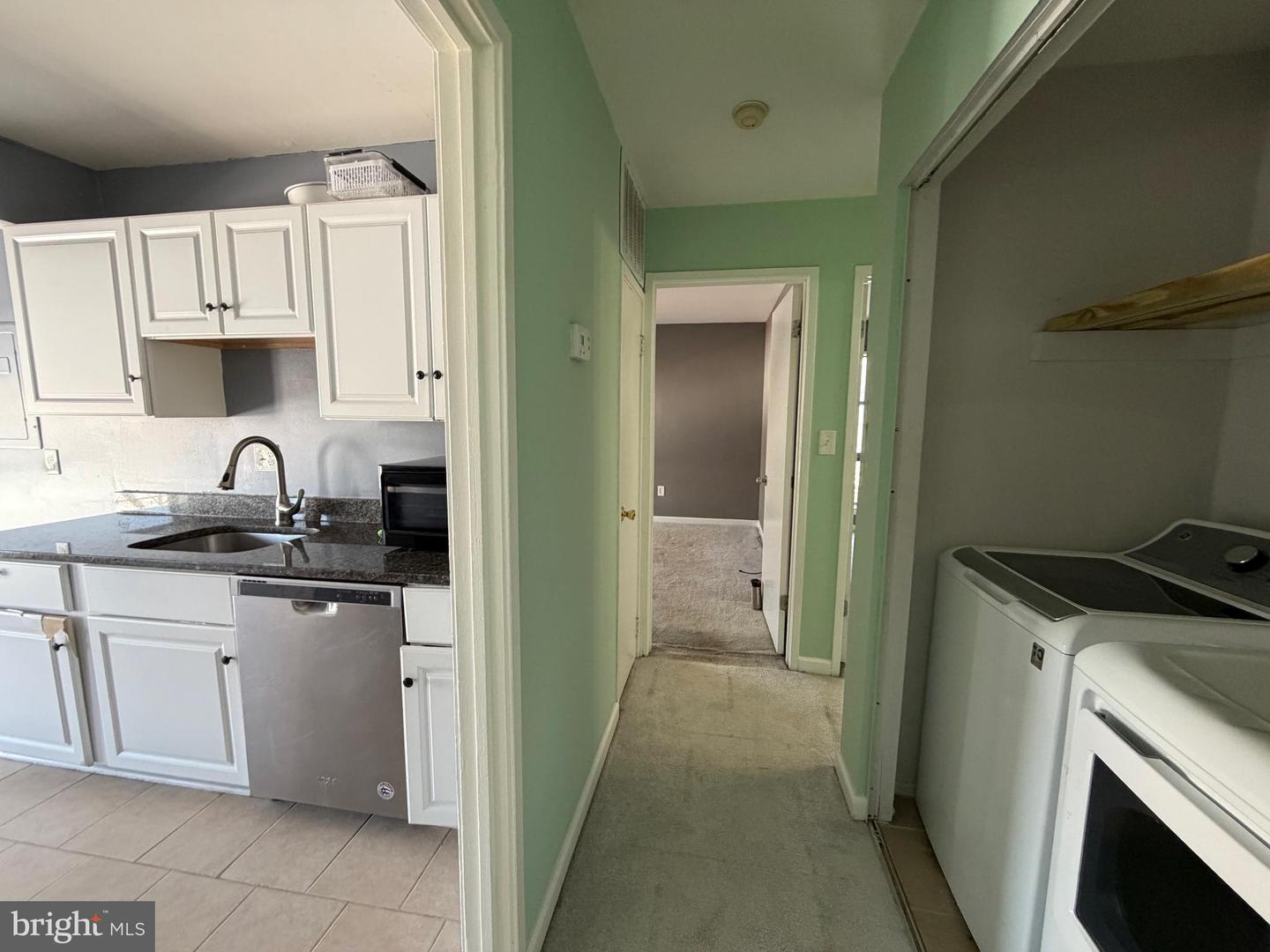 545 FLORIDA AVE #203, HERNDON, Virginia 20170, 1 Bedroom Bedrooms, ,1 BathroomBathrooms,Residential,For sale,545 FLORIDA AVE #203,VAFX2288194 MLS # VAFX2288194