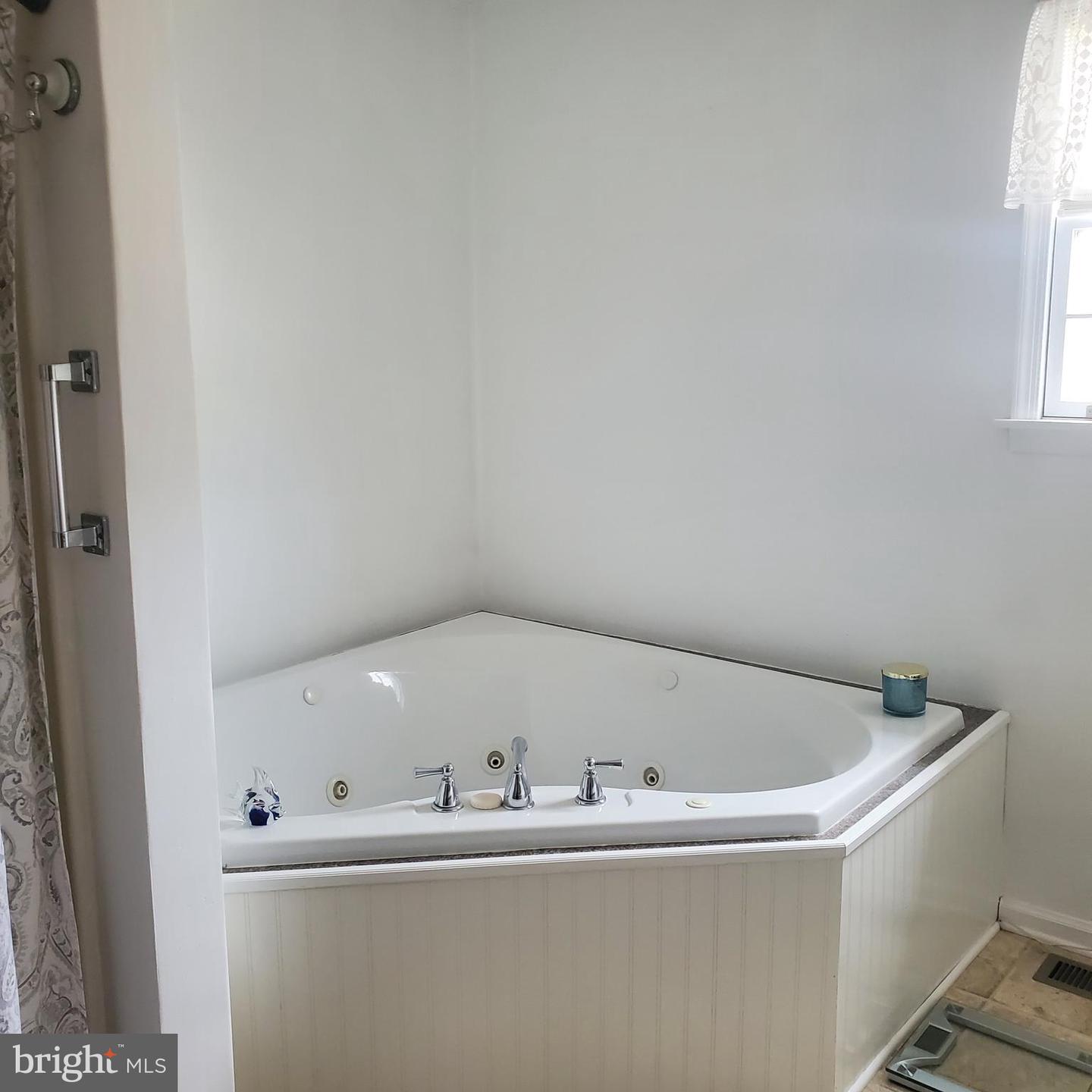 204 CHATHAM VILLAGE RD, MONTROSS, Virginia 22520, 3 Bedrooms Bedrooms, 10 Rooms Rooms,2 BathroomsBathrooms,Residential,For sale,204 CHATHAM VILLAGE RD,VAWE2010448 MLS # VAWE2010448 204 CHATHAM VILLAGE RD, MONTROSS, Virginia 22520, 3 Bedrooms Bedrooms, 10 Rooms Rooms,2 BathroomsBathrooms,Residential,For sale,204 CHATHAM VILLAGE RD,VAWE2010448 MLS # VAWE2010448