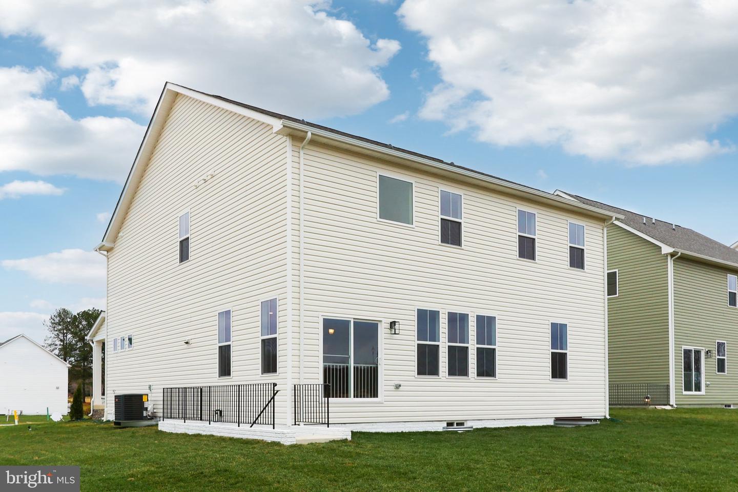 11790 WALES DR, FREDERICKSBURG, Virginia 22407, 5 Bedrooms Bedrooms, ,5 BathroomsBathrooms,Residential,For sale,11790 WALES DR,VASP2038968 MLS # VASP2038968