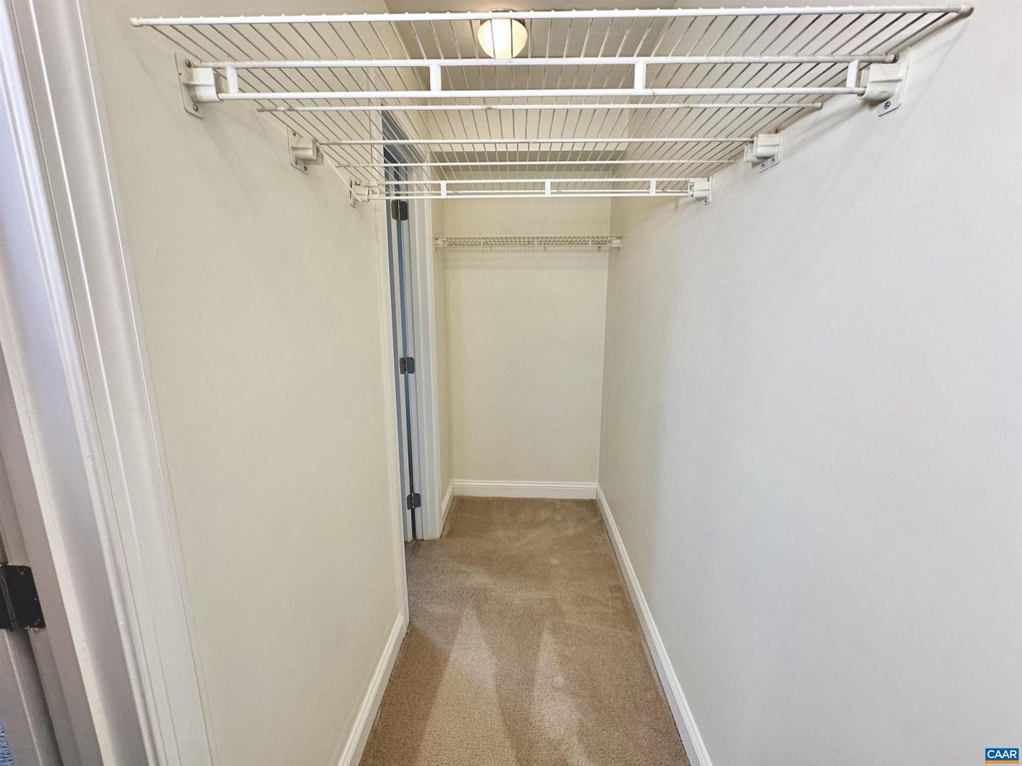 139 GREEN TURTLE LN #10, CHARLOTTESVILLE, Virginia 22901, 1 Bedroom Bedrooms, ,1 BathroomBathrooms,Residential,For sale,139 GREEN TURTLE LN #10,672916 MLS # 672916