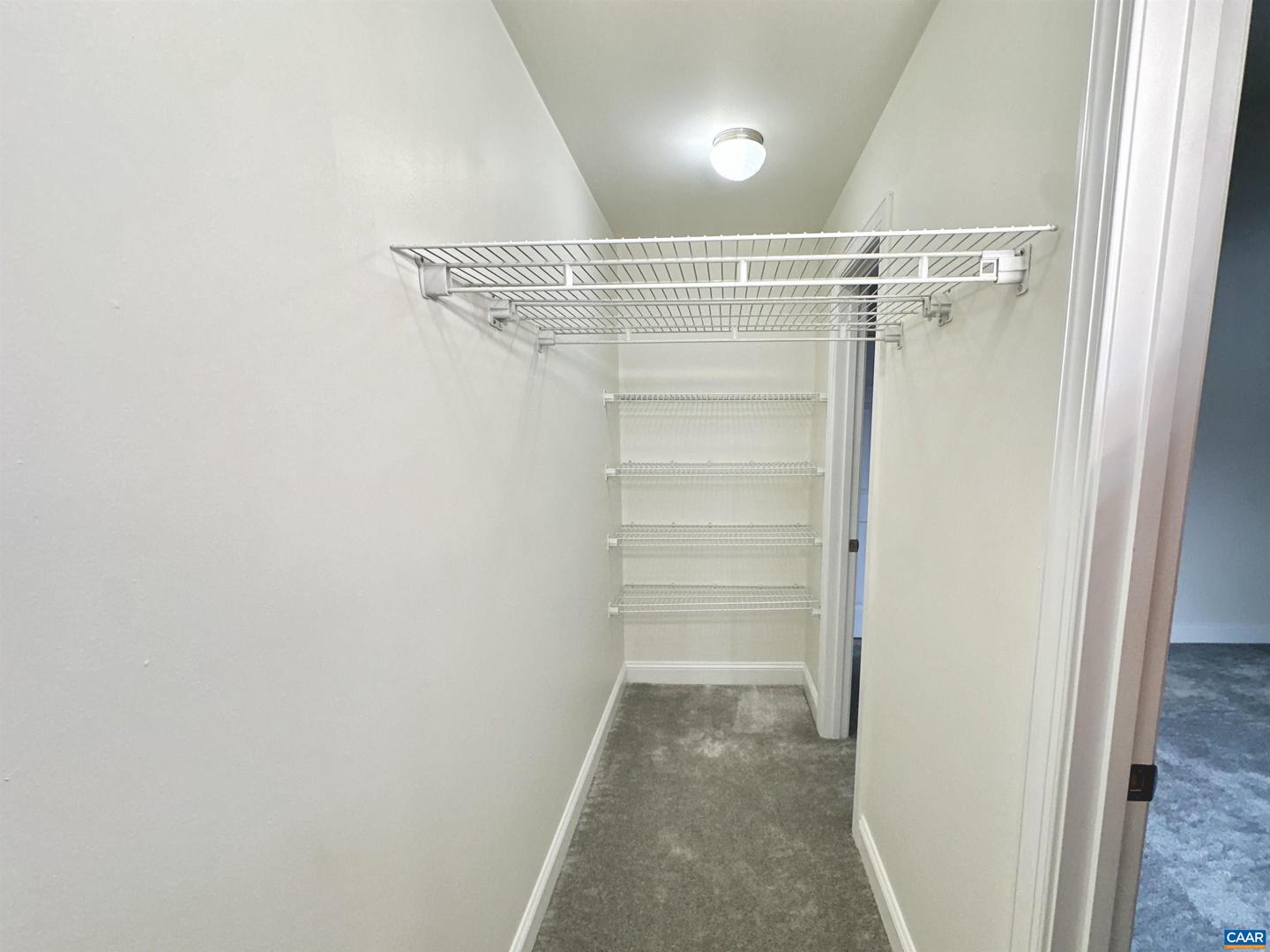 138 GREEN TURTLE LN #12, CHARLOTTESVILLE, Virginia 22901, 1 Bedroom Bedrooms, ,1 BathroomBathrooms,Residential,For sale,138 GREEN TURTLE LN #12,672918 MLS # 672918