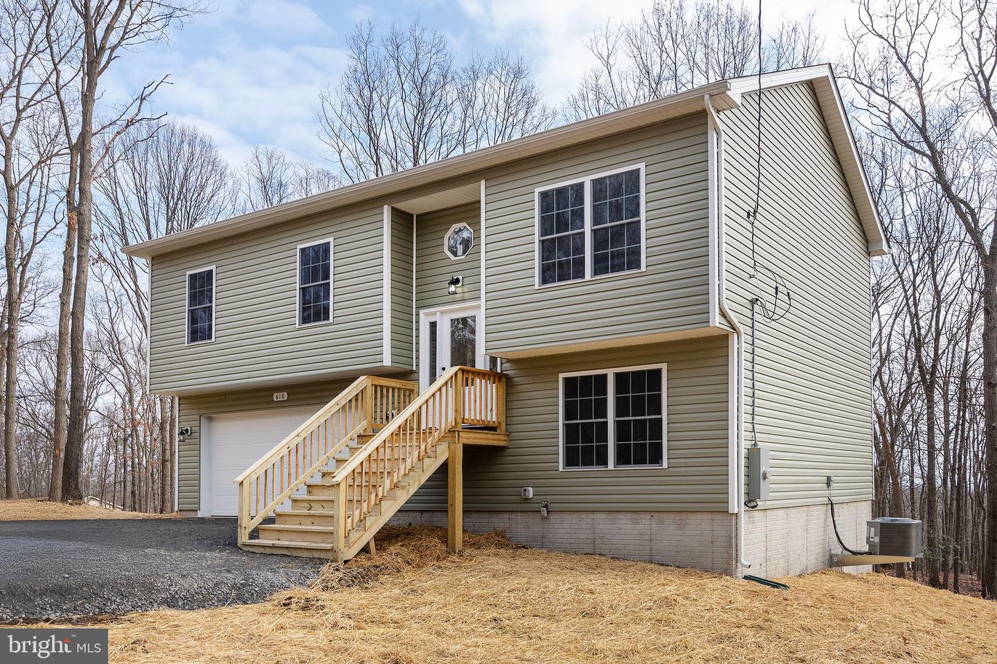 1006 GATLING DR, WINCHESTER, Virginia 22602, 3 Bedrooms Bedrooms, ,2 BathroomsBathrooms,Residential,For sale,1006 GATLING DR,VAFV2038428 MLS # VAFV2038428