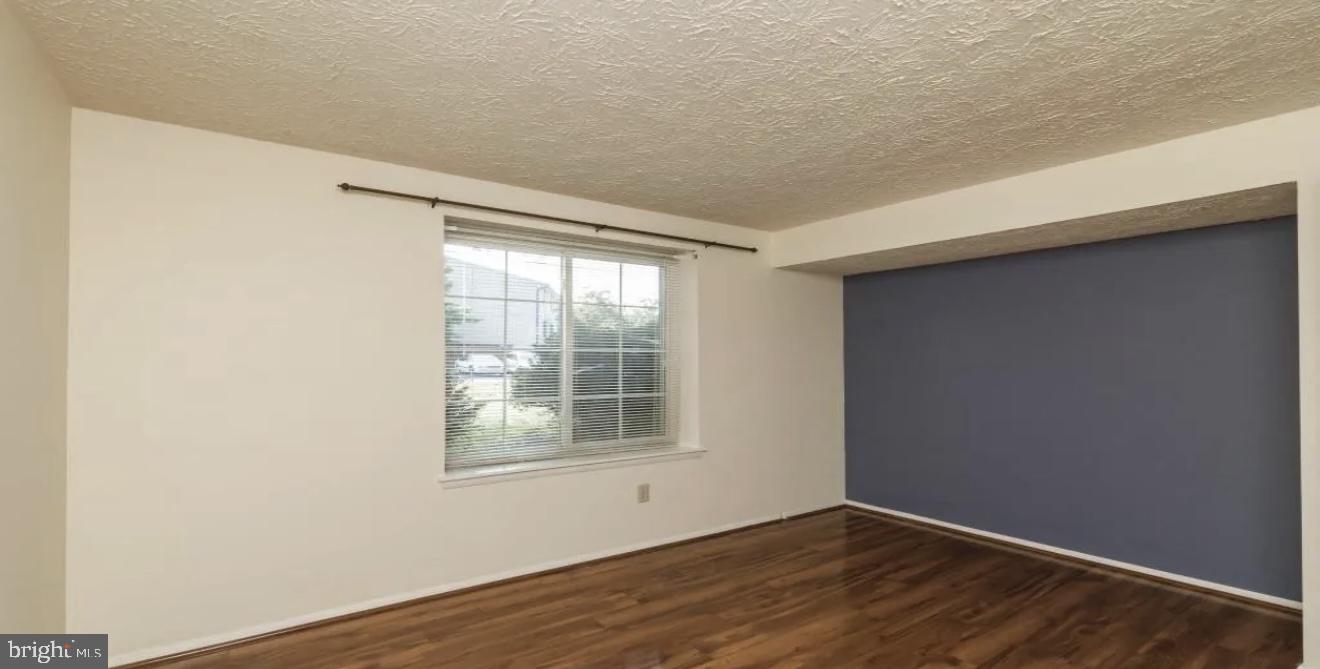 8380-B BROCKHAM DR, ALEXANDRIA, Virginia 22309, 2 Bedrooms Bedrooms, ,2 BathroomsBathrooms,Residential,For sale,8380-B BROCKHAM DR,VAFX2284052 MLS # VAFX2284052