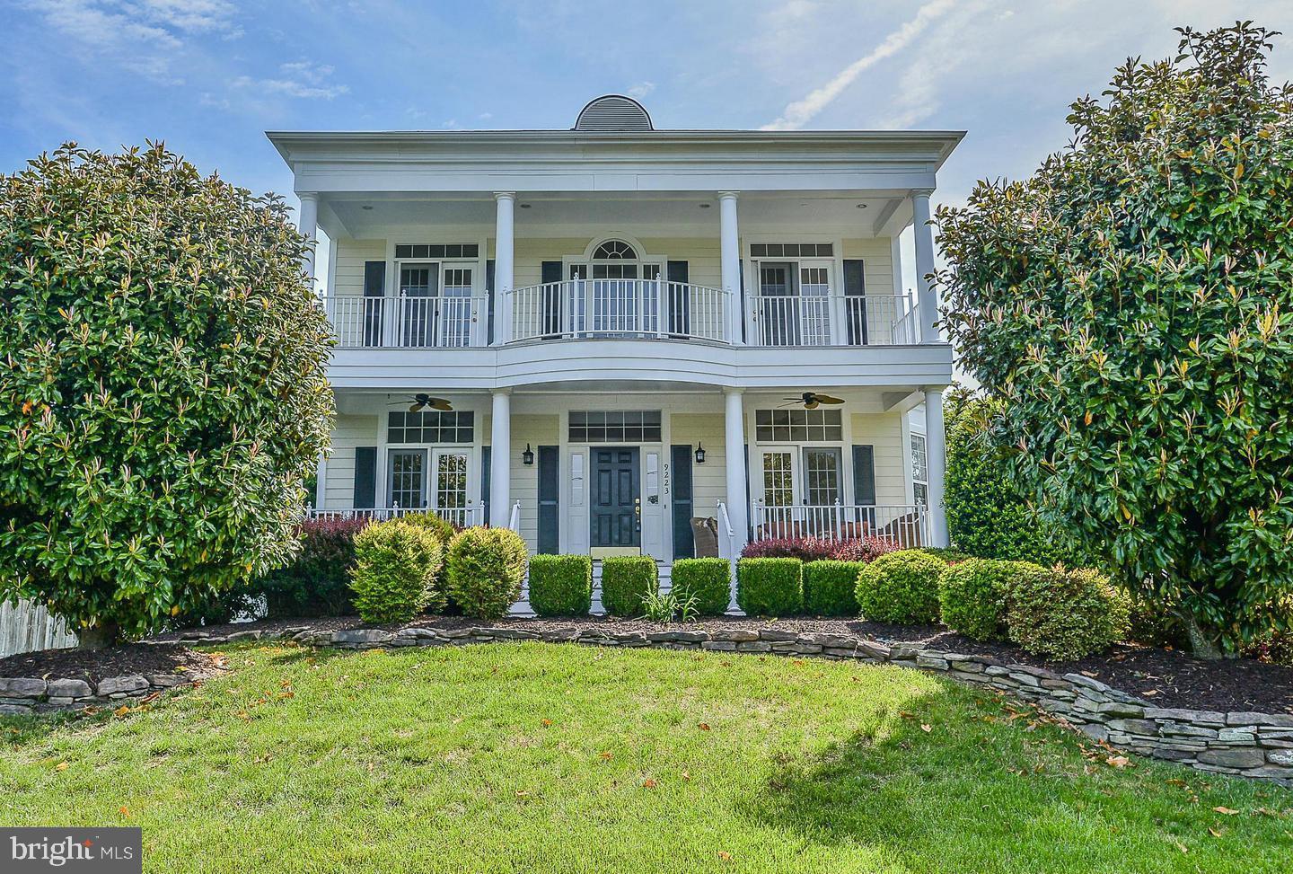 9223 OX RD, LORTON, Virginia 22079, 5 Bedrooms Bedrooms, 20 Rooms Rooms,5 BathroomsBathrooms,Residential,For sale,9223 OX RD,VAFX2284368 MLS # VAFX2284368