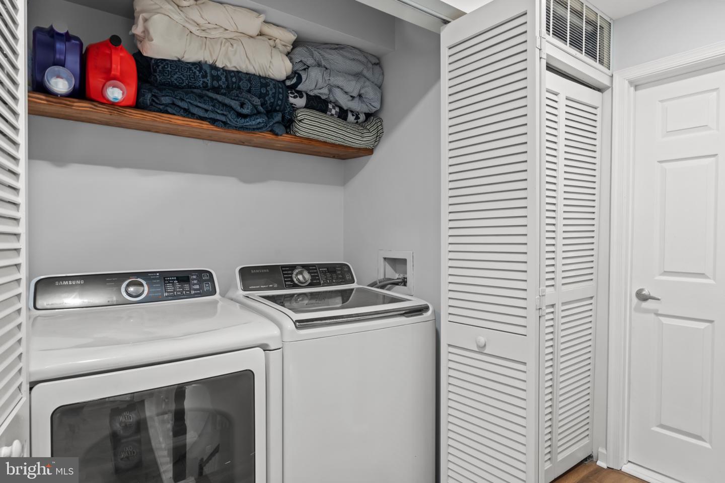 4920 A BARBOUR DR #A, ALEXANDRIA, Virginia 22304, 2 Bedrooms Bedrooms, 9 Rooms Rooms,3 BathroomsBathrooms,Residential,For sale,4920 A BARBOUR DR #A,VAAX2052942 MLS # VAAX2052942