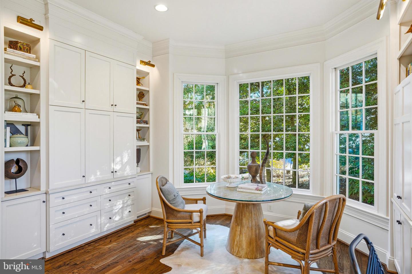 1490 LILY LOCH WAY, GREAT FALLS, Virginia 22066, 5 Bedrooms Bedrooms, ,4 BathroomsBathrooms,Residential,For sale,1490 LILY LOCH WAY,VAFX2285148 MLS # VAFX2285148