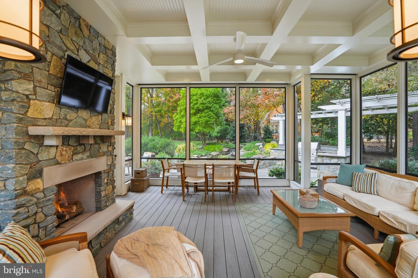 1490 LILY LOCH WAY, GREAT FALLS, Virginia 22066, 5 Bedrooms Bedrooms, ,4 BathroomsBathrooms,Residential,For sale,1490 LILY LOCH WAY,VAFX2285148 MLS # VAFX2285148