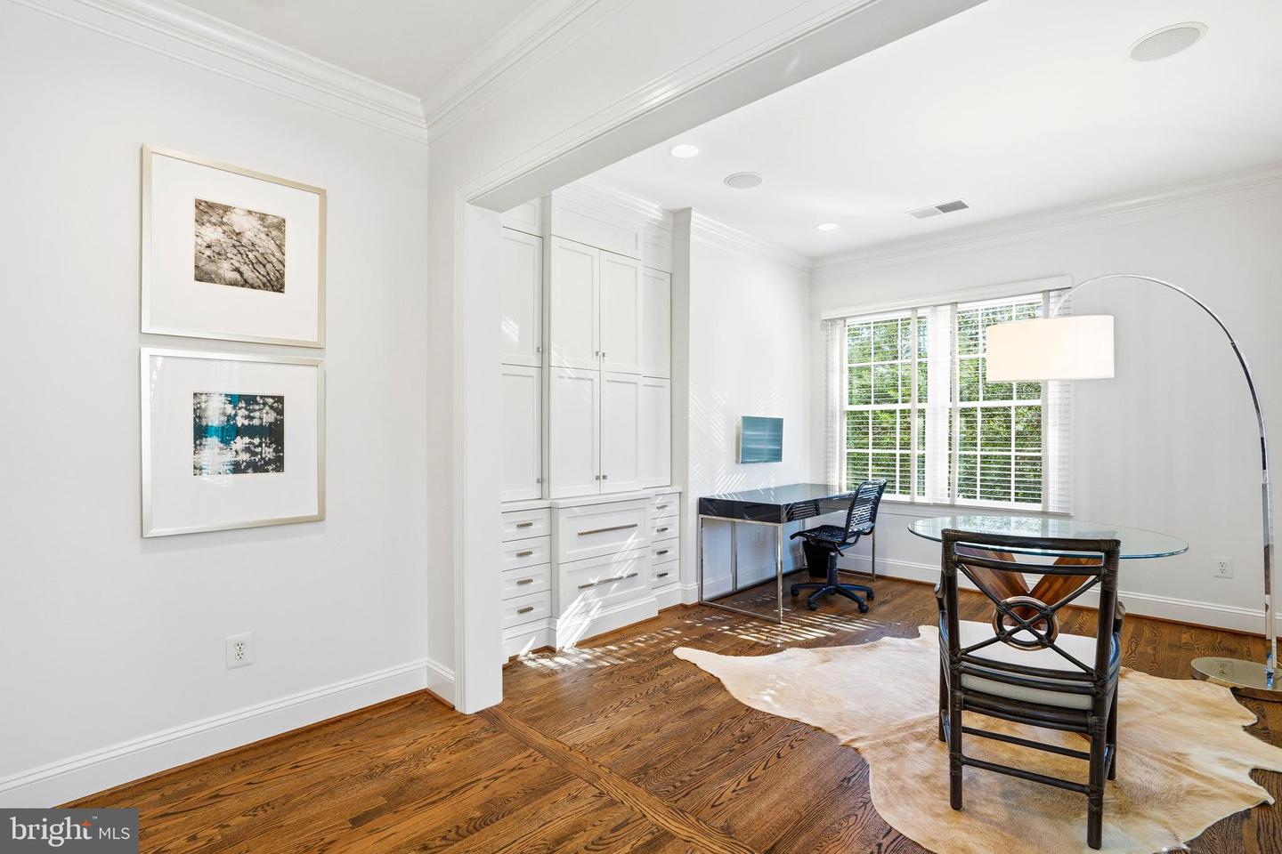 1490 LILY LOCH WAY, GREAT FALLS, Virginia 22066, 5 Bedrooms Bedrooms, ,4 BathroomsBathrooms,Residential,For sale,1490 LILY LOCH WAY,VAFX2285148 MLS # VAFX2285148