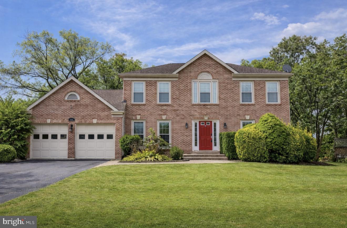 12011 MEADOWVILLE CT, HERNDON, Virginia 20170, 5 Bedrooms Bedrooms, ,3 BathroomsBathrooms,Residential,For sale,12011 MEADOWVILLE CT,VAFX2285512 MLS # VAFX2285512