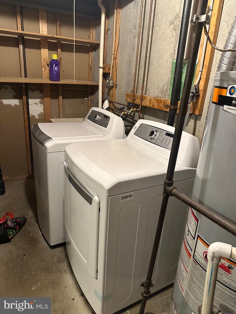 5331 LAROCHELLE CT, ALEXANDRIA, Virginia 22315, 3 Bedrooms Bedrooms, ,2 BathroomsBathrooms,Residential,For sale,5331 LAROCHELLE CT,VAFX2287346 MLS # VAFX2287346