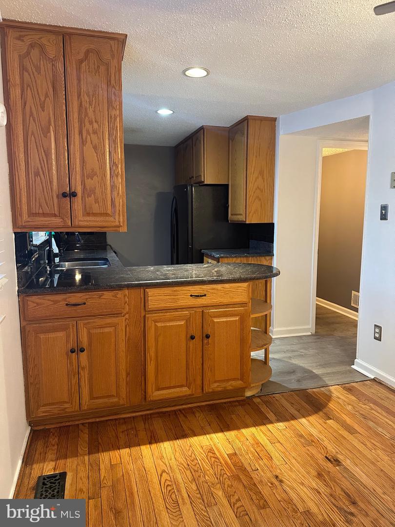 5331 LAROCHELLE CT, ALEXANDRIA, Virginia 22315, 3 Bedrooms Bedrooms, ,2 BathroomsBathrooms,Residential,For sale,5331 LAROCHELLE CT,VAFX2287346 MLS # VAFX2287346