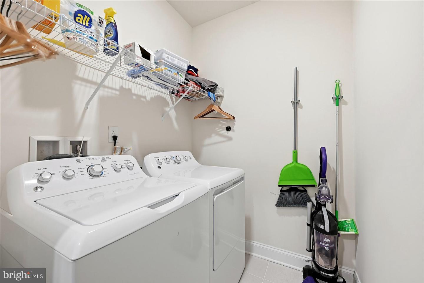 23630 HAVELOCK WALK TERRACE #305, ASHBURN, Virginia 20148, 2 Bedrooms Bedrooms, ,2 BathroomsBathrooms,Residential,For sale,23630 HAVELOCK WALK TERRACE #305,VALO2114614 MLS # VALO2114614