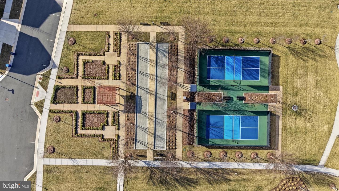 23630 HAVELOCK WALK TERRACE #305, ASHBURN, Virginia 20148, 2 Bedrooms Bedrooms, ,2 BathroomsBathrooms,Residential,For sale,23630 HAVELOCK WALK TERRACE #305,VALO2114614 MLS # VALO2114614