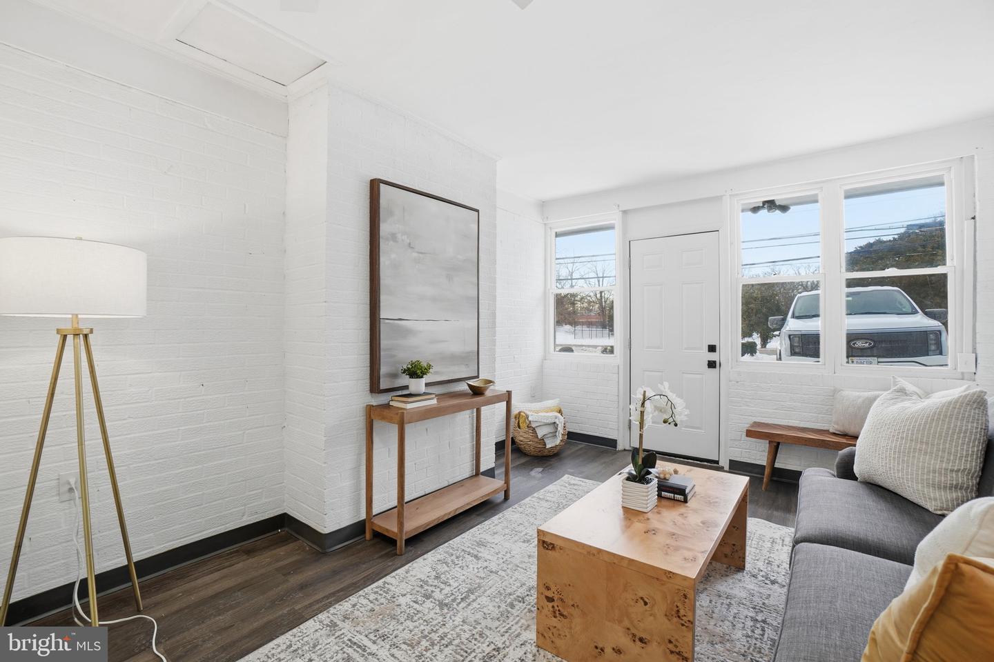 8705 OLD MOUNT VERNON RD, ALEXANDRIA, Virginia 22309, 4 Bedrooms Bedrooms, ,2 BathroomsBathrooms,Residential,For sale,8705 OLD MOUNT VERNON RD,VAFX2287502 MLS # VAFX2287502 8705 OLD MOUNT VERNON RD, ALEXANDRIA, Virginia 22309, 4 Bedrooms Bedrooms, ,2 BathroomsBathrooms,Residential,For sale,8705 OLD MOUNT VERNON RD,VAFX2287502 MLS # VAFX2287502