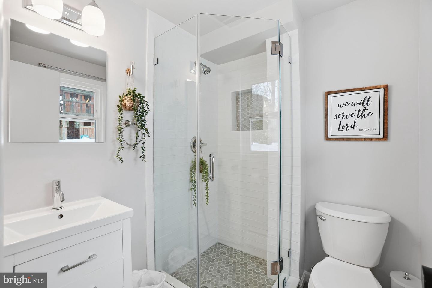 8705 OLD MOUNT VERNON RD, ALEXANDRIA, Virginia 22309, 4 Bedrooms Bedrooms, ,2 BathroomsBathrooms,Residential,For sale,8705 OLD MOUNT VERNON RD,VAFX2287502 MLS # VAFX2287502 8705 OLD MOUNT VERNON RD, ALEXANDRIA, Virginia 22309, 4 Bedrooms Bedrooms, ,2 BathroomsBathrooms,Residential,For sale,8705 OLD MOUNT VERNON RD,VAFX2287502 MLS # VAFX2287502