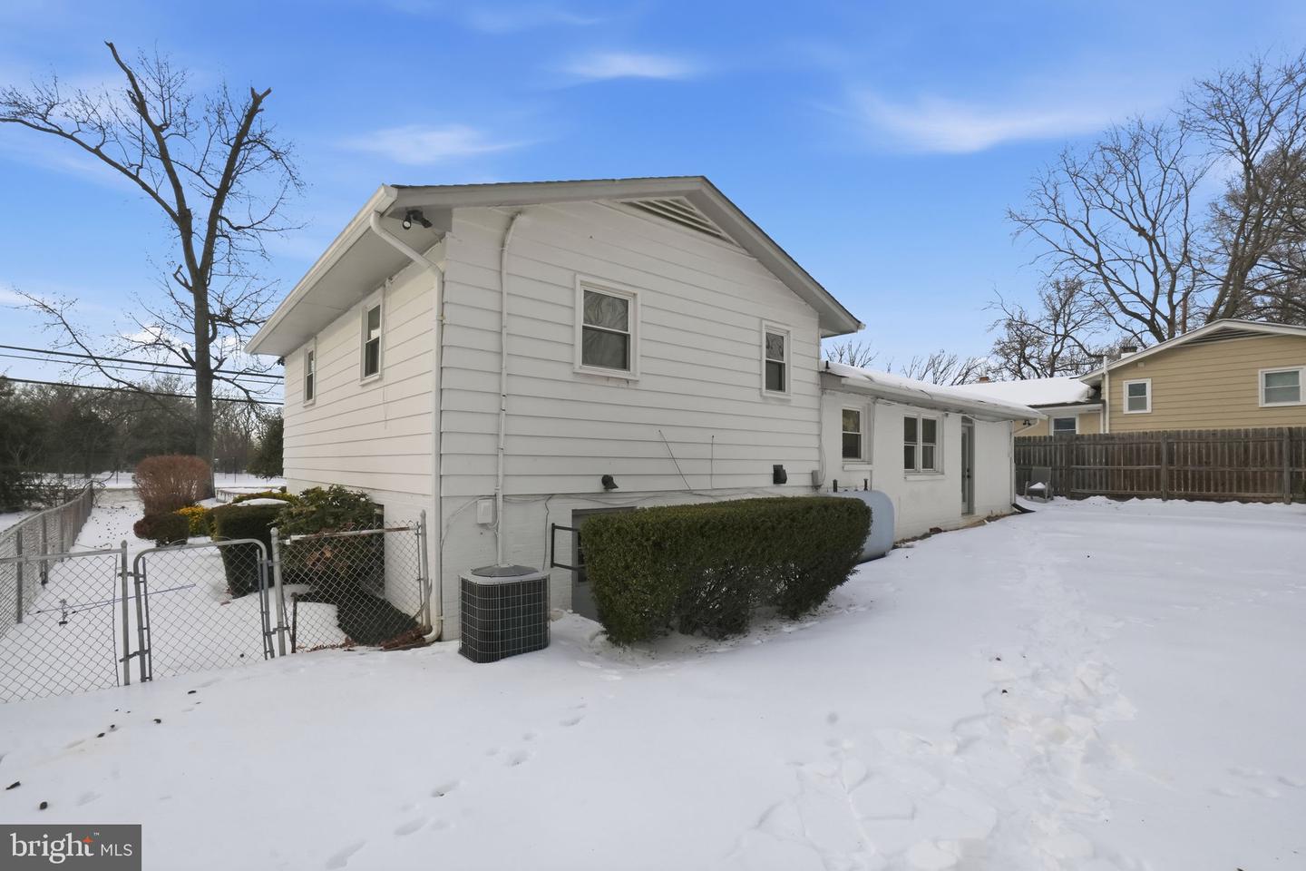 8705 OLD MOUNT VERNON RD, ALEXANDRIA, Virginia 22309, 4 Bedrooms Bedrooms, ,2 BathroomsBathrooms,Residential,For sale,8705 OLD MOUNT VERNON RD,VAFX2287502 MLS # VAFX2287502 8705 OLD MOUNT VERNON RD, ALEXANDRIA, Virginia 22309, 4 Bedrooms Bedrooms, ,2 BathroomsBathrooms,Residential,For sale,8705 OLD MOUNT VERNON RD,VAFX2287502 MLS # VAFX2287502