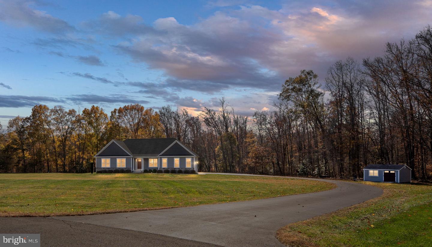 245 SADDLE RIDGE LN, FREDERICKSBURG, Virginia 22406, 3 Bedrooms Bedrooms, ,2 BathroomsBathrooms,Residential,For sale,245 SADDLE RIDGE LN,VAST2045544 MLS # VAST2045544