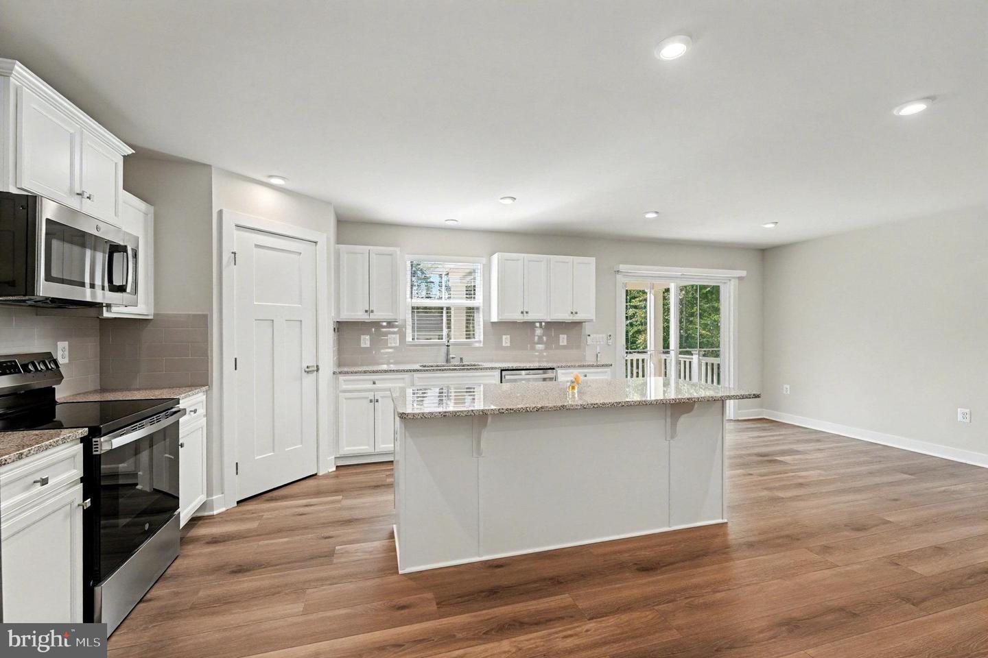 7102 ECKERT CT, FREDERICKSBURG, Virginia 22407, 3 Bedrooms Bedrooms, ,3 BathroomsBathrooms,Residential,For sale,7102 ECKERT CT,VASP2038932 MLS # VASP2038932