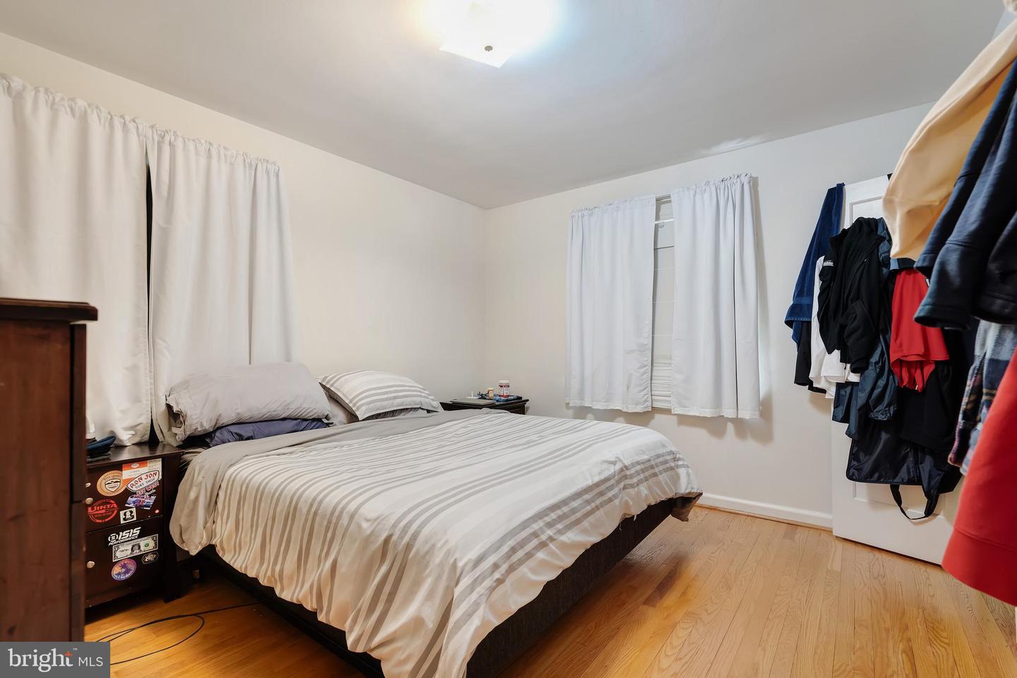 972 N QUANTICO ST, ARLINGTON, Virginia 22205, 2 Bedrooms Bedrooms, ,1 BathroomBathrooms,Residential,For sale,972 N QUANTICO ST,VAAR2068268 MLS # VAAR2068268