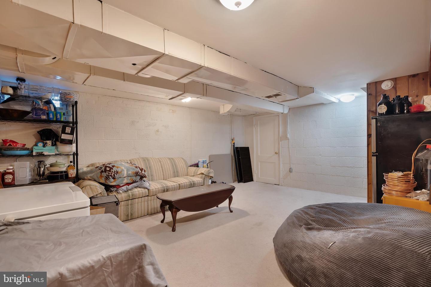 972 N QUANTICO ST, ARLINGTON, Virginia 22205, 2 Bedrooms Bedrooms, ,1 BathroomBathrooms,Residential,For sale,972 N QUANTICO ST,VAAR2068268 MLS # VAAR2068268