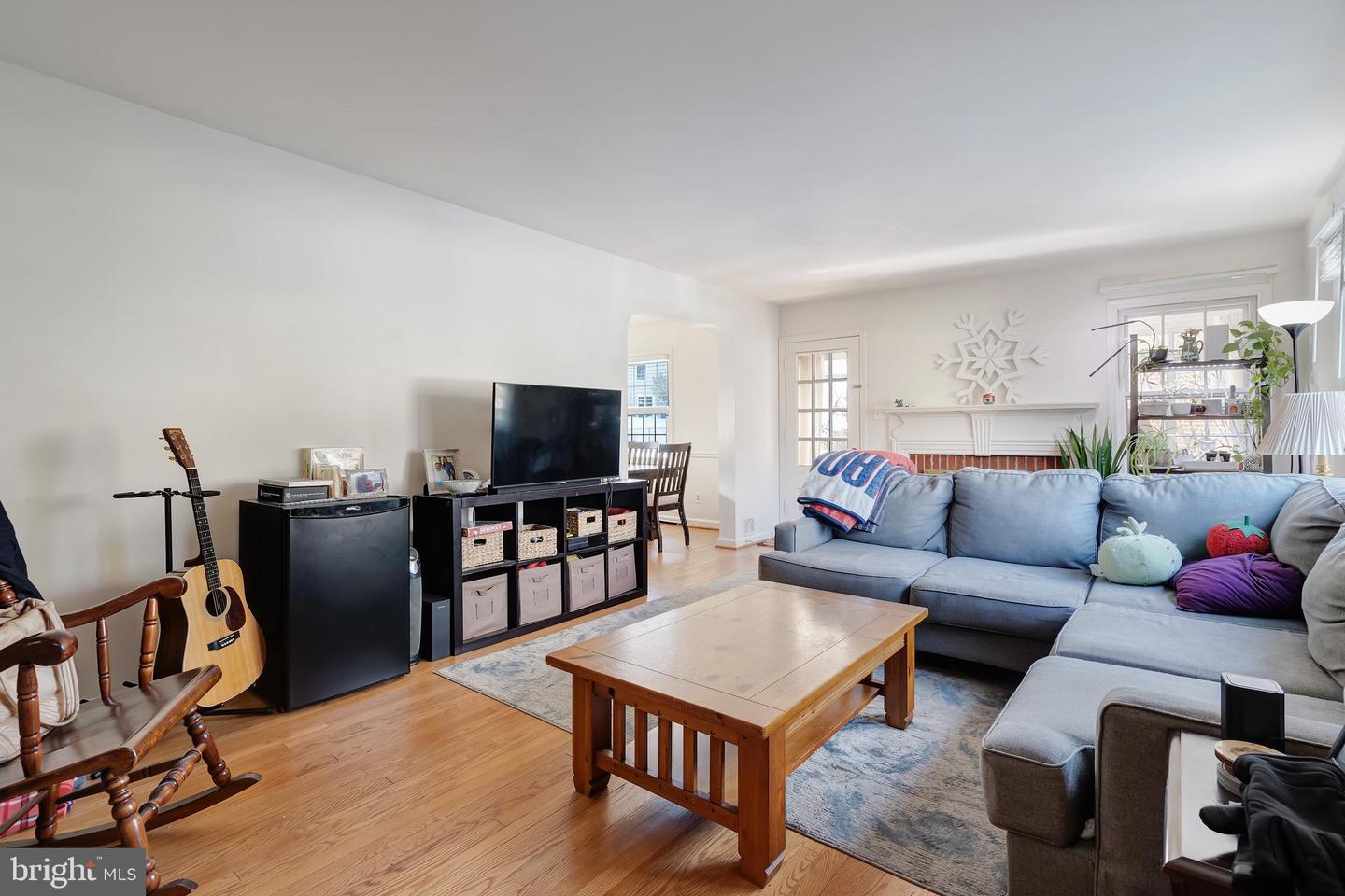 972 N QUANTICO ST, ARLINGTON, Virginia 22205, 2 Bedrooms Bedrooms, ,1 BathroomBathrooms,Residential,For sale,972 N QUANTICO ST,VAAR2068268 MLS # VAAR2068268