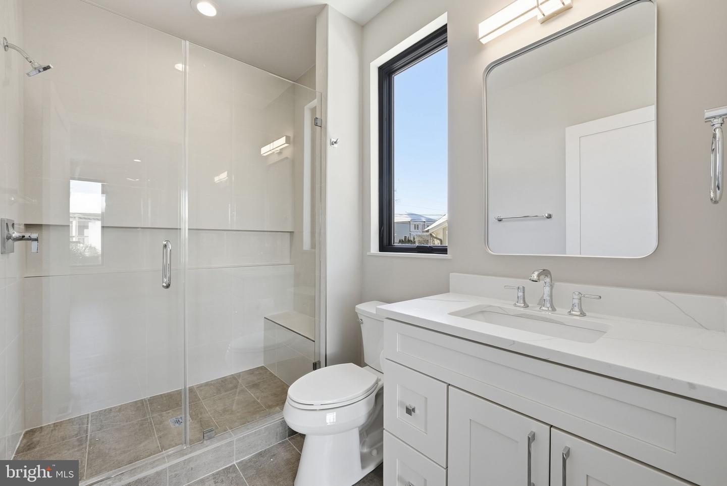 6816 DEAN DR, MCLEAN, Virginia 22101, 7 Bedrooms Bedrooms, ,6 BathroomsBathrooms,Residential,For sale,6816 DEAN DR,VAFX2288074 MLS # VAFX2288074