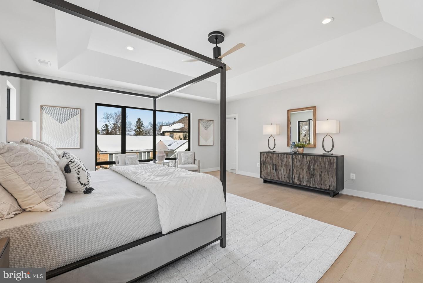 6816 DEAN DR, MCLEAN, Virginia 22101, 7 Bedrooms Bedrooms, ,6 BathroomsBathrooms,Residential,For sale,6816 DEAN DR,VAFX2288074 MLS # VAFX2288074