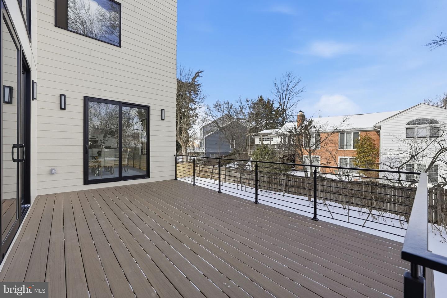 6816 DEAN DR, MCLEAN, Virginia 22101, 7 Bedrooms Bedrooms, ,6 BathroomsBathrooms,Residential,For sale,6816 DEAN DR,VAFX2288074 MLS # VAFX2288074