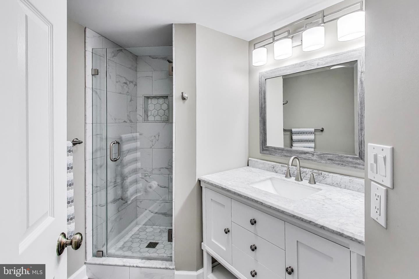 2111 WISCONSIN AVE NW #109, WASHINGTON, District Of Columbia 20007, 2 Bedrooms Bedrooms, ,2 BathroomsBathrooms,Residential,For sale,2111 WISCONSIN AVE NW #109,DCDC2243858 MLS # DCDC2243858