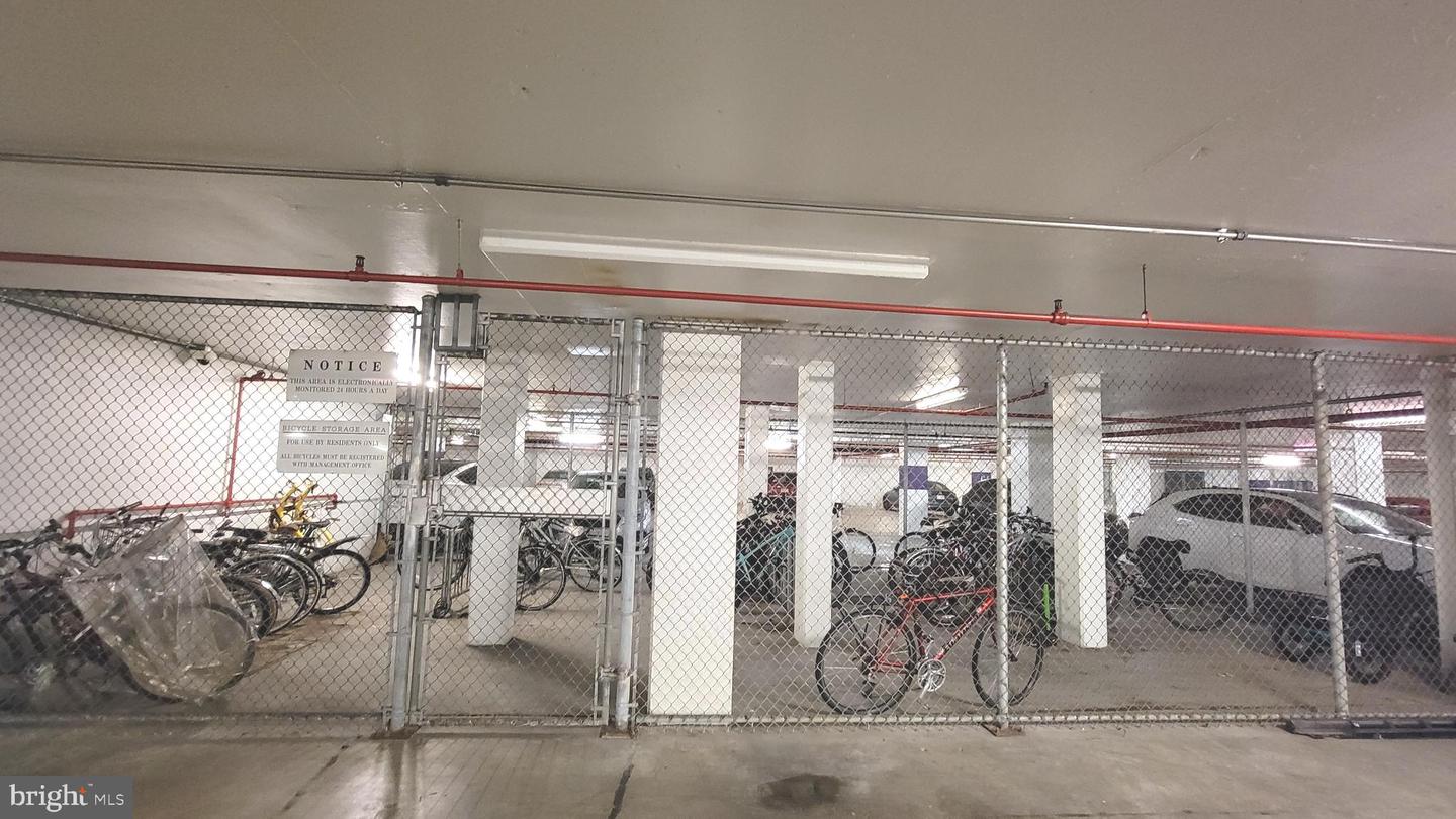 2111 WISCONSIN AVE NW #109, WASHINGTON, District Of Columbia 20007, 2 Bedrooms Bedrooms, ,2 BathroomsBathrooms,Residential,For sale,2111 WISCONSIN AVE NW #109,DCDC2243858 MLS # DCDC2243858