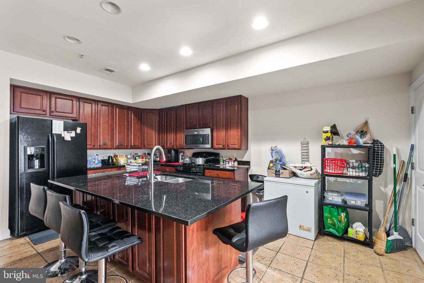 2218 MARGRAF CIR, WOODBRIDGE, Virginia 22191, 3 Bedrooms Bedrooms, ,2 BathroomsBathrooms,Residential,For sale,2218 MARGRAF CIR,VAPW2111576 MLS # VAPW2111576