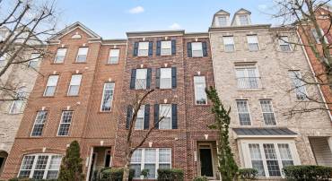 2218 MARGRAF CIR, WOODBRIDGE, Virginia 22191, 3 Bedrooms Bedrooms, ,2 BathroomsBathrooms,Residential,For sale,2218 MARGRAF CIR,VAPW2111576 MLS # VAPW2111576