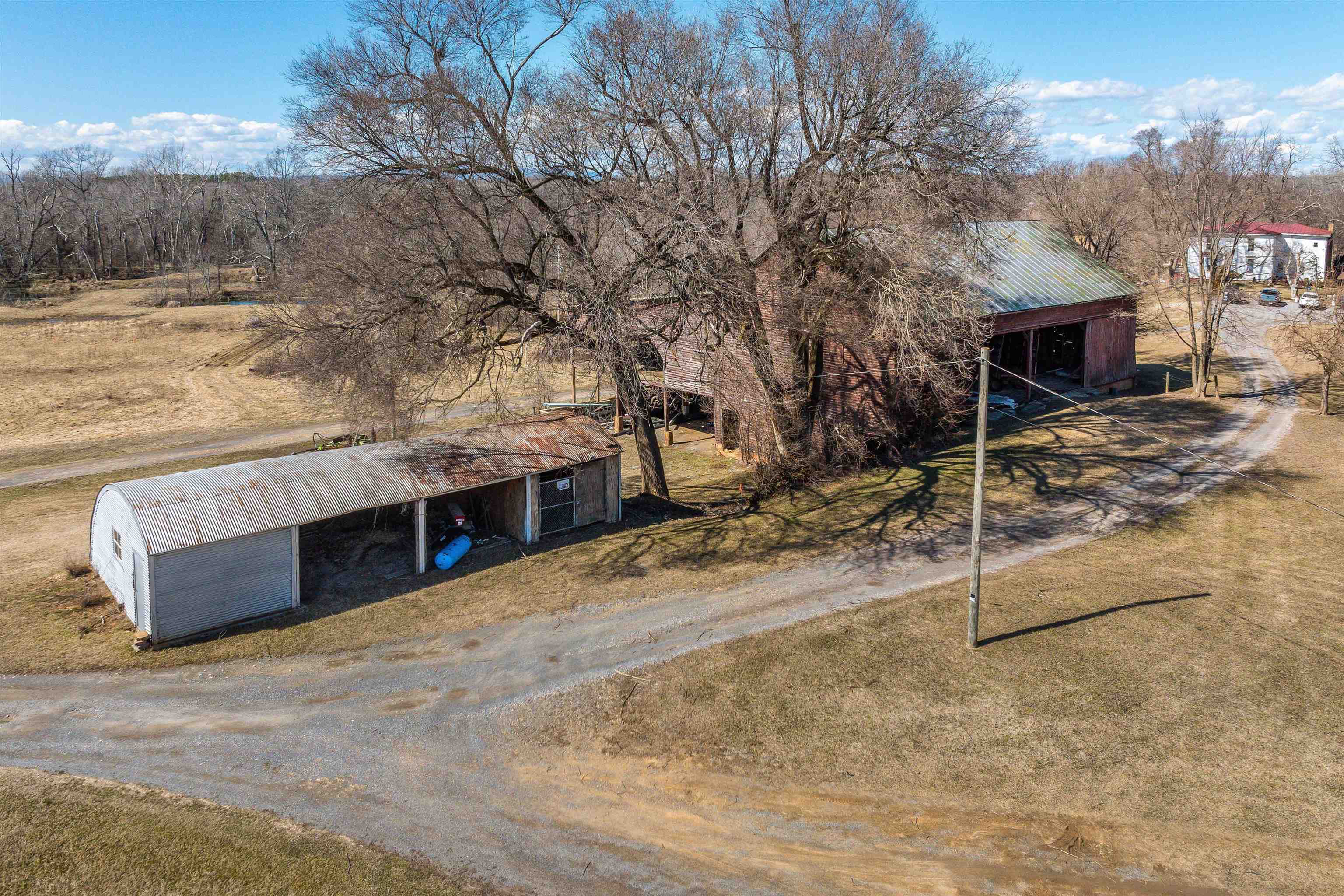 514 LIPSCOMB RD, STUARTS DRAFT, Virginia 24477, 10 Bedrooms Bedrooms, ,4 BathroomsBathrooms,Residential,514 LIPSCOMB RD,672921 MLS # 672921