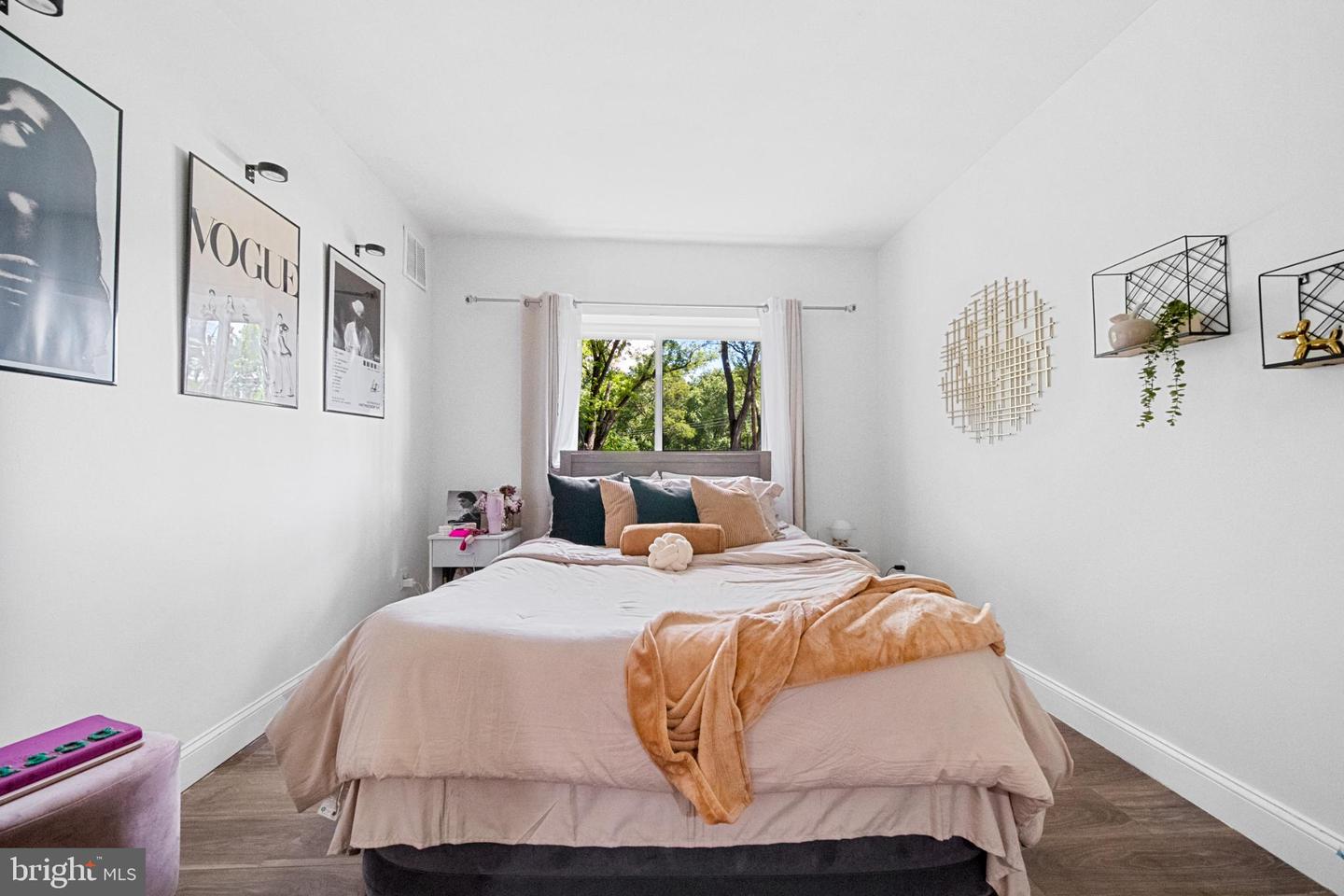 12650 DARA DR #T2, WOODBRIDGE, Virginia 22192, 1 Bedroom Bedrooms, 2 Rooms Rooms,1 BathroomBathrooms,Residential,For sale,12650 DARA DR #T2,VAPW2103190 MLS # VAPW2103190