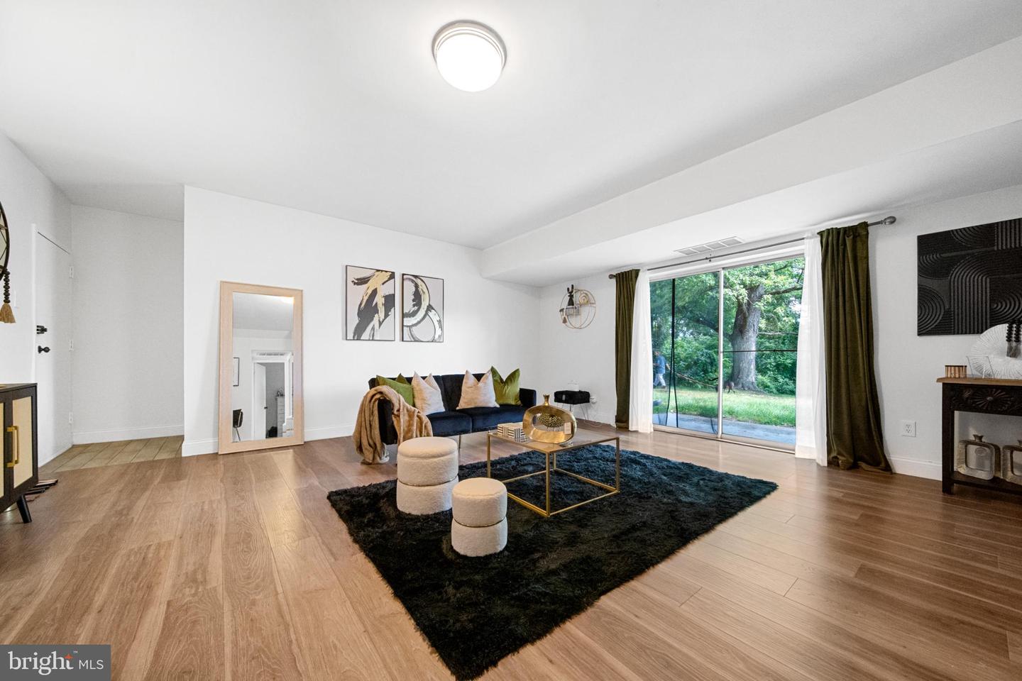 12650 DARA DR #T2, WOODBRIDGE, Virginia 22192, 1 Bedroom Bedrooms, 2 Rooms Rooms,1 BathroomBathrooms,Residential,For sale,12650 DARA DR #T2,VAPW2103190 MLS # VAPW2103190