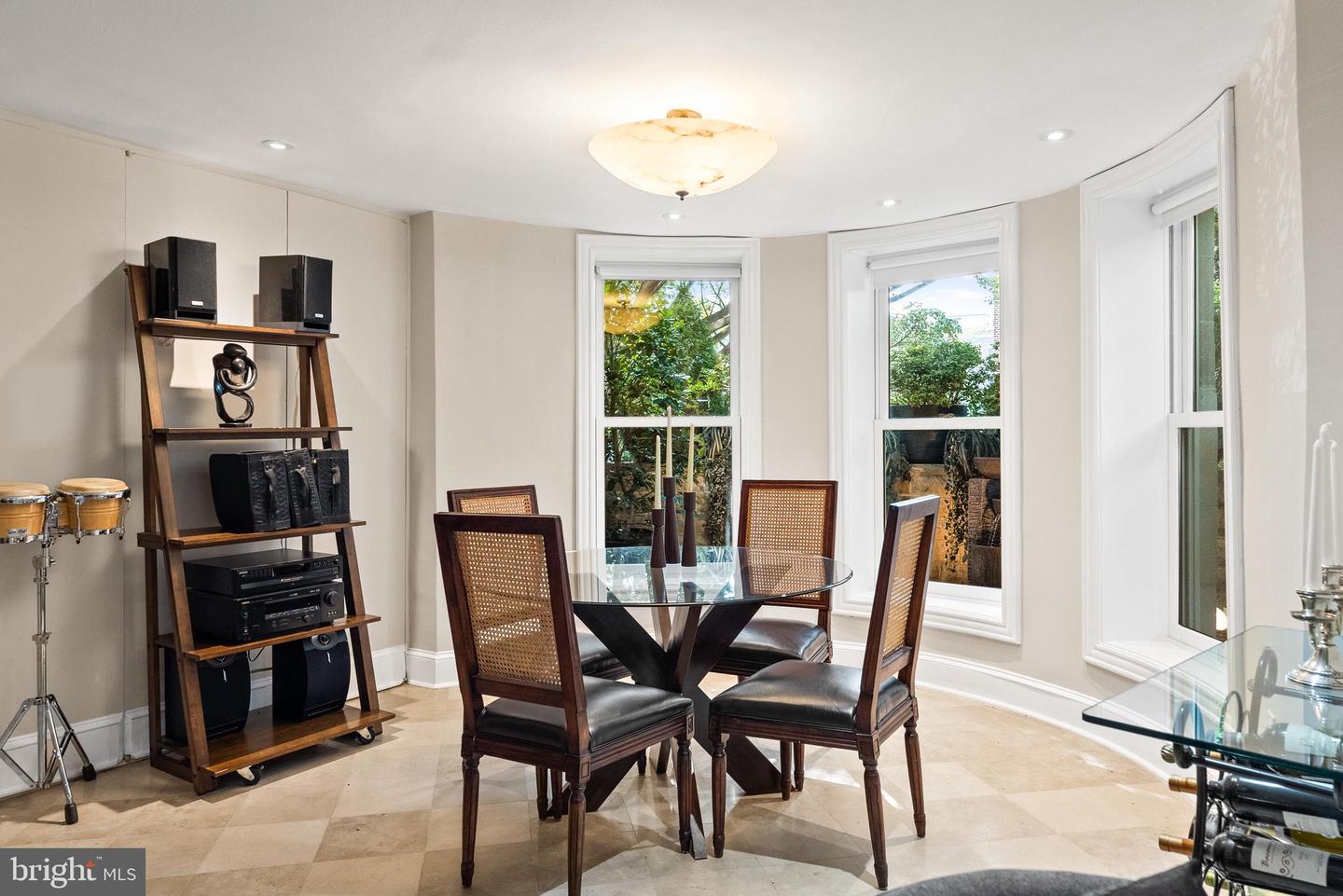 2131 S ST NW, WASHINGTON, District Of Columbia 20008, 4 Bedrooms Bedrooms, ,3 BathroomsBathrooms,Residential,For sale,2131 S ST NW,DCDC2223972 MLS # DCDC2223972