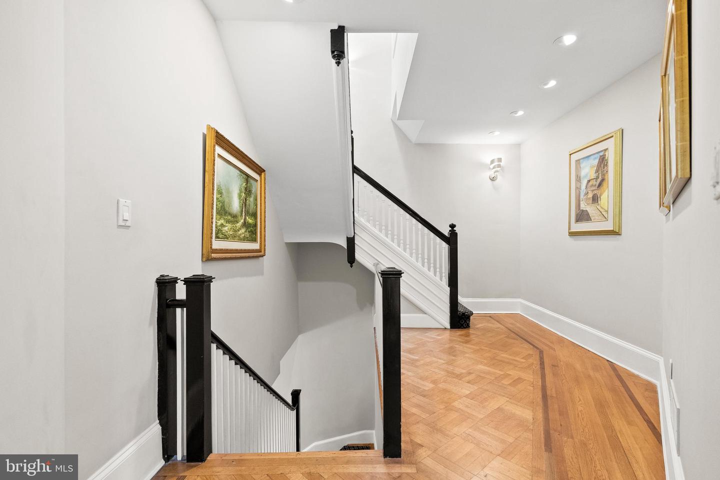 2131 S ST NW, WASHINGTON, District Of Columbia 20008, 4 Bedrooms Bedrooms, ,3 BathroomsBathrooms,Residential,For sale,2131 S ST NW,DCDC2223972 MLS # DCDC2223972