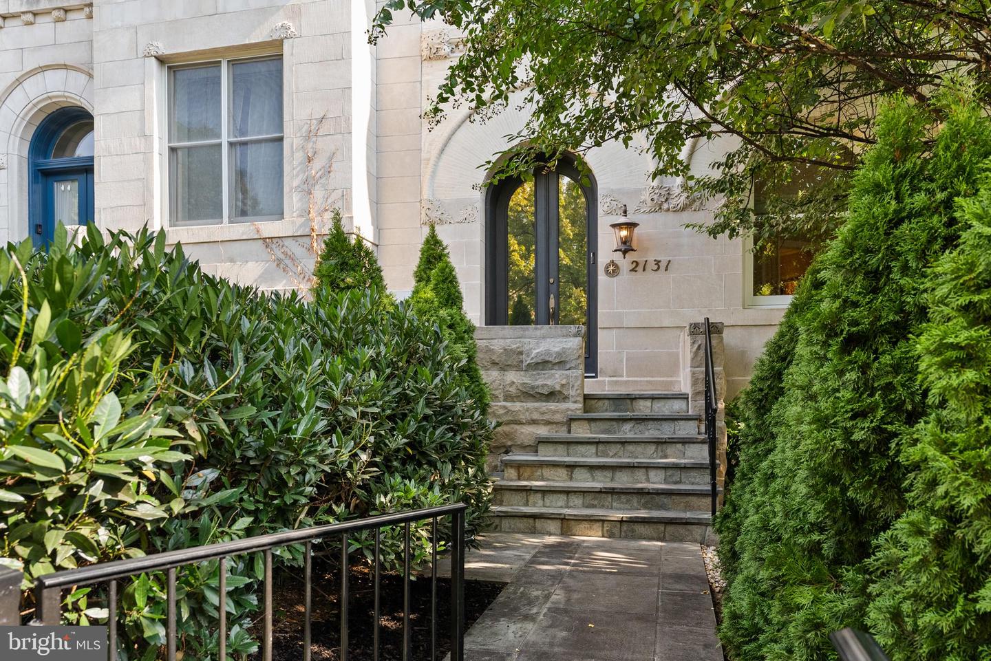 2131 S ST NW, WASHINGTON, District Of Columbia 20008, 4 Bedrooms Bedrooms, ,3 BathroomsBathrooms,Residential,For sale,2131 S ST NW,DCDC2223972 MLS # DCDC2223972