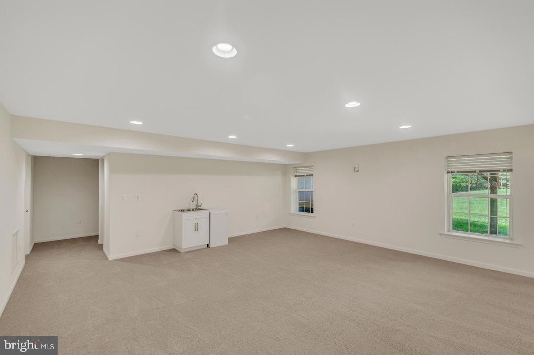 18776 PIER TRAIL DR, TRIANGLE, Virginia 22172, 6 Bedrooms Bedrooms, ,3 BathroomsBathrooms,Residential,For sale,18776 PIER TRAIL DR,VAPW2105196 MLS # VAPW2105196 18776 PIER TRAIL DR, TRIANGLE, Virginia 22172, 6 Bedrooms Bedrooms, ,3 BathroomsBathrooms,Residential,For sale,18776 PIER TRAIL DR,VAPW2105196 MLS # VAPW2105196