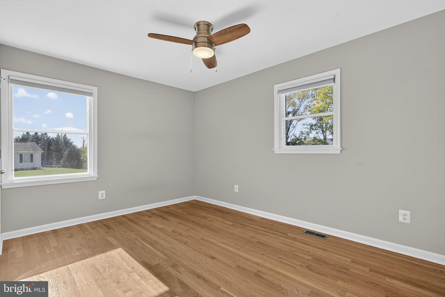 2140 SIXTH ST, MIDDLETOWN, Virginia 22645, 5 Bedrooms Bedrooms, ,4 BathroomsBathrooms,Residential,For sale,2140 SIXTH ST,VAFV2037492 MLS # VAFV2037492 2140 SIXTH ST, MIDDLETOWN, Virginia 22645, 5 Bedrooms Bedrooms, ,4 BathroomsBathrooms,Residential,For sale,2140 SIXTH ST,VAFV2037492 MLS # VAFV2037492