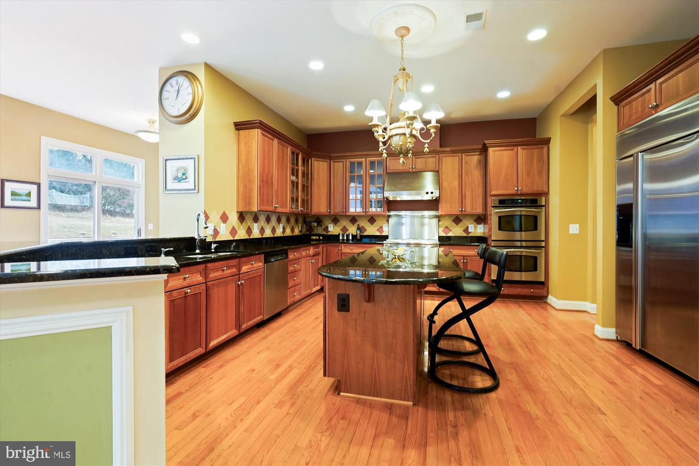 11046 HEATHLAND DR, OAKTON, Virginia 22124, 8 Bedrooms Bedrooms, ,7 BathroomsBathrooms,Residential,For sale,11046 HEATHLAND DR,VAFX2284890 MLS # VAFX2284890