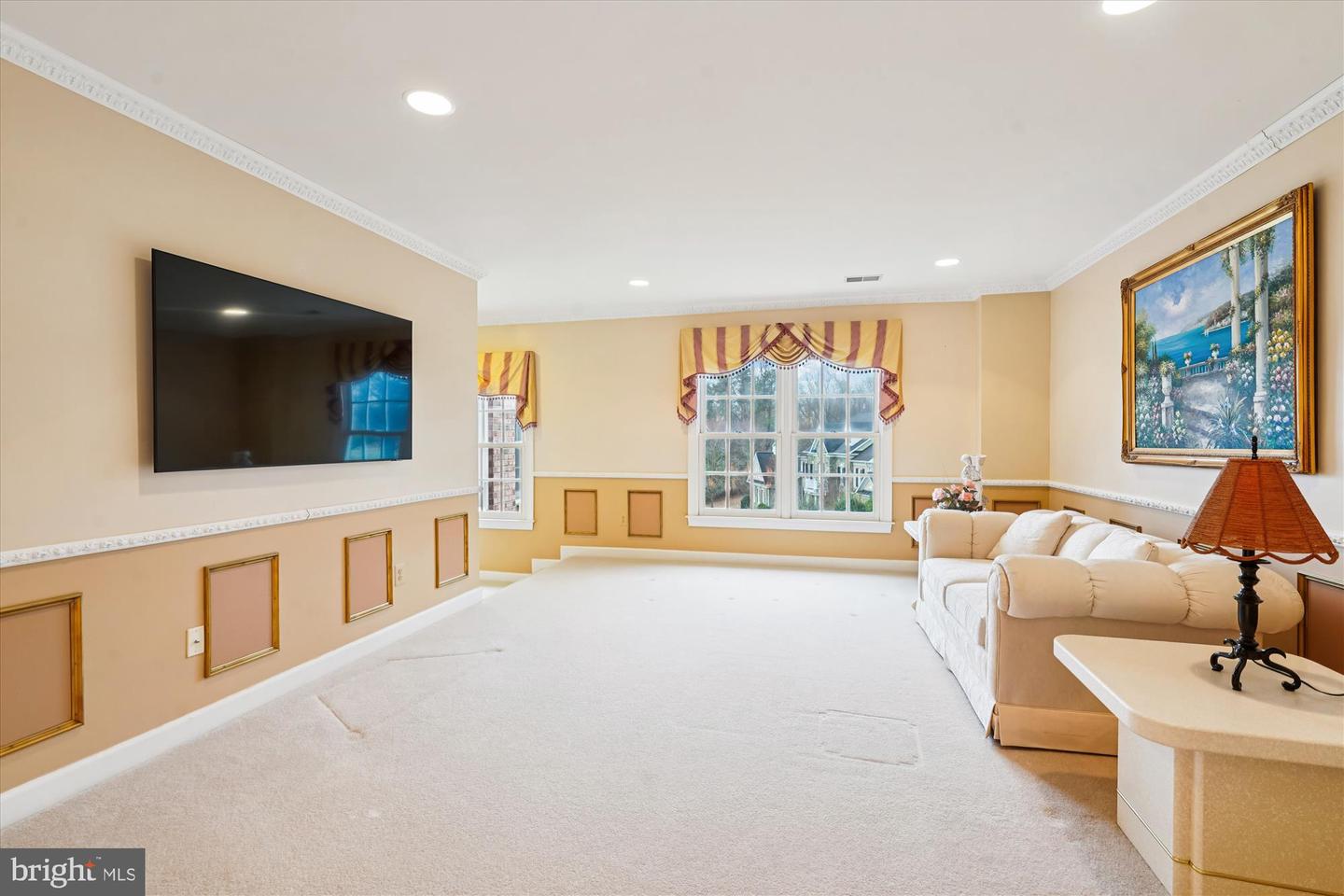 11046 HEATHLAND DR, OAKTON, Virginia 22124, 8 Bedrooms Bedrooms, ,7 BathroomsBathrooms,Residential,For sale,11046 HEATHLAND DR,VAFX2284890 MLS # VAFX2284890