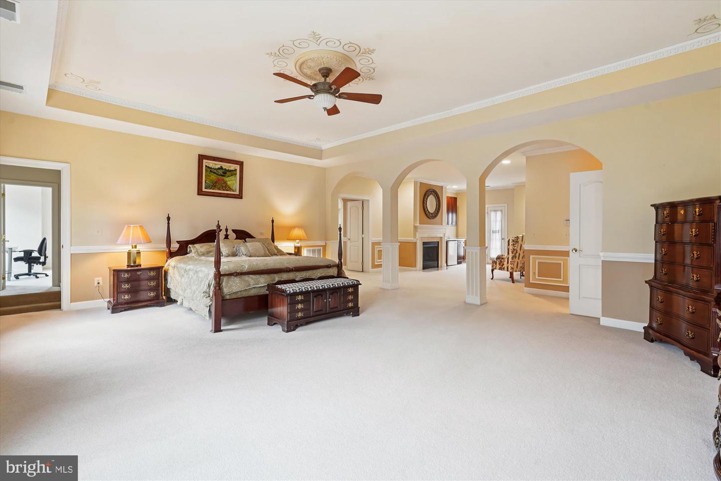 11046 HEATHLAND DR, OAKTON, Virginia 22124, 8 Bedrooms Bedrooms, ,7 BathroomsBathrooms,Residential,For sale,11046 HEATHLAND DR,VAFX2284890 MLS # VAFX2284890